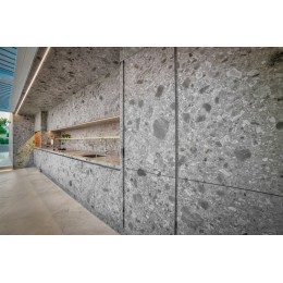 150*150/0.6 Iseo Gris Bush-Hammered Минеральная поверхность